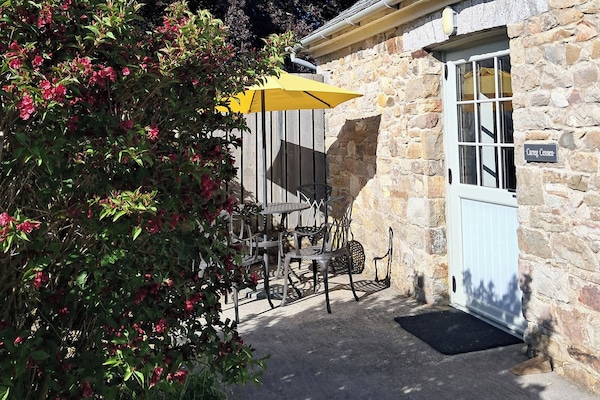 Carreg Cennen Cottage