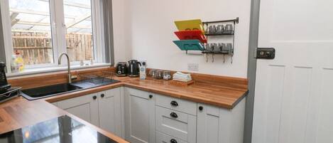 Dishwasher, highchair