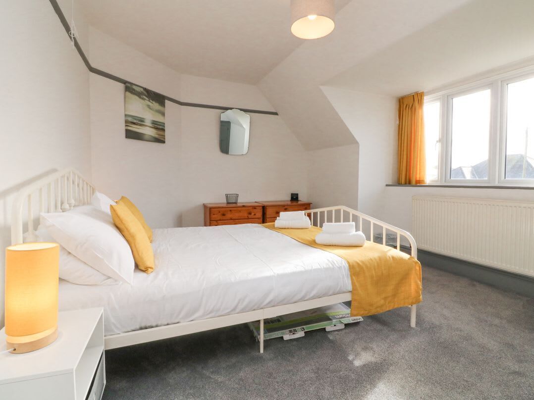 3 bedrooms, WiFi