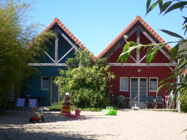 Chalet, 2 Bedrooms (From 1 to 6 persons) | Children's area