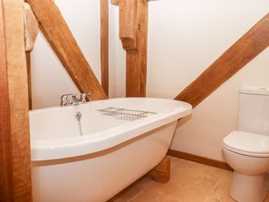 Shower - Blackbird Cottage, Ottinge. TV (Canterbury)