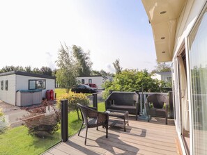 Terrace/patio - 41 Grandma's Cottage Carnforth (United Kingdom)