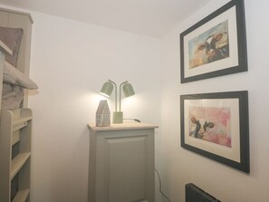 Interior - Fron Fair, Penygroes (Caernarfon)