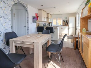 Dining - Sunny South Shore, Bridlington (Bridlington)