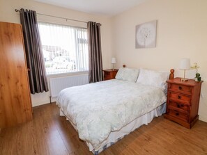 WiFi - CONEYVILLE, open-plan, Culmore Point (Londonderry)