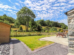 Outdoor dining - Ffrwdd Galed Uchaf, Tregarth (Gwynedd)