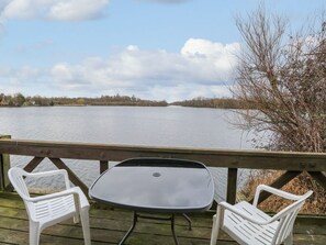 Property grounds - Cygnus Boathouse, South Walsham (Norwich)