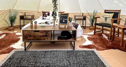 Off-Grid Bell Tent near the Bruce Peninsula in Tobermory, Ontario, Perfect for a Glamping Retreat