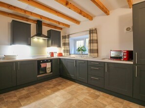 Dishwasher - Bangor in Overton nr Ellesmere (Wrexham)