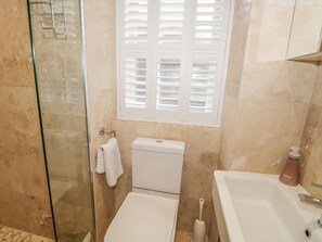 Shower - The Old Laundry, Ambleside (Ambleside)
