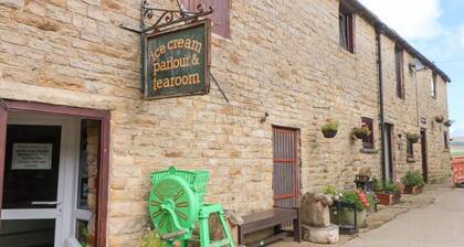 The Old Shippon, Sutton Near Macclesfield