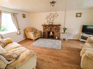 Fireplace - Shaws Hill Farmhouse, Kells, County Antrim (Ballymena)