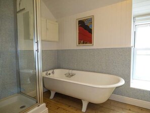 Shower - Sandy Bank, Rhosneigr (Rhosneigr)
