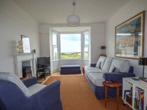 Fireplace - Sandy Bank, Rhosneigr (Rhosneigr)