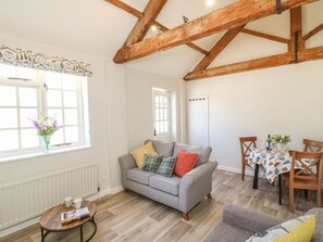 Living area - The Cider Press, Motcombe, Shaftesbury, Motcombe (Shaftesbury)