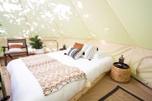 1 chambre, literie fournie