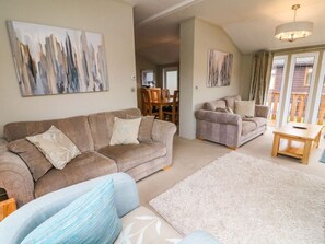 Living area - Lakeside 12 based in Carnforth (United Kingdom)