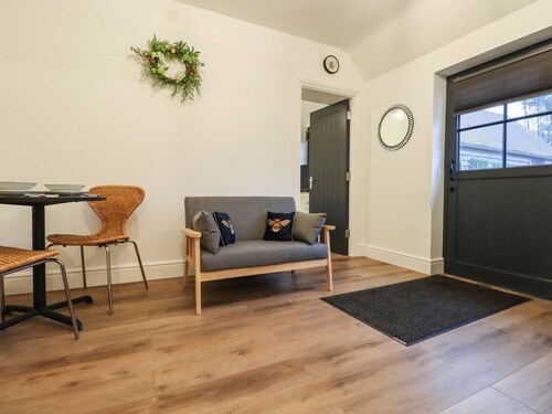 Bee Cottage in Ottinge.