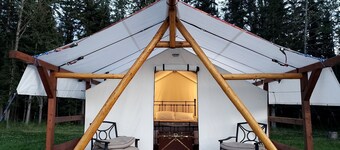 Gorgeous Glamping Tent in Alberta, Canada, Perfect for a Weekend Getaway