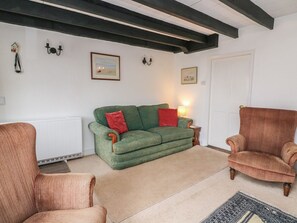 Living area - Vine Cottage East Prawle 2-bed (Kingsbridge)