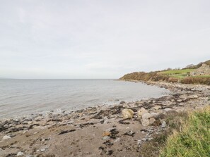 Beach - Hen Felin Isaf, Red Wharf Bay (Beaumaris)