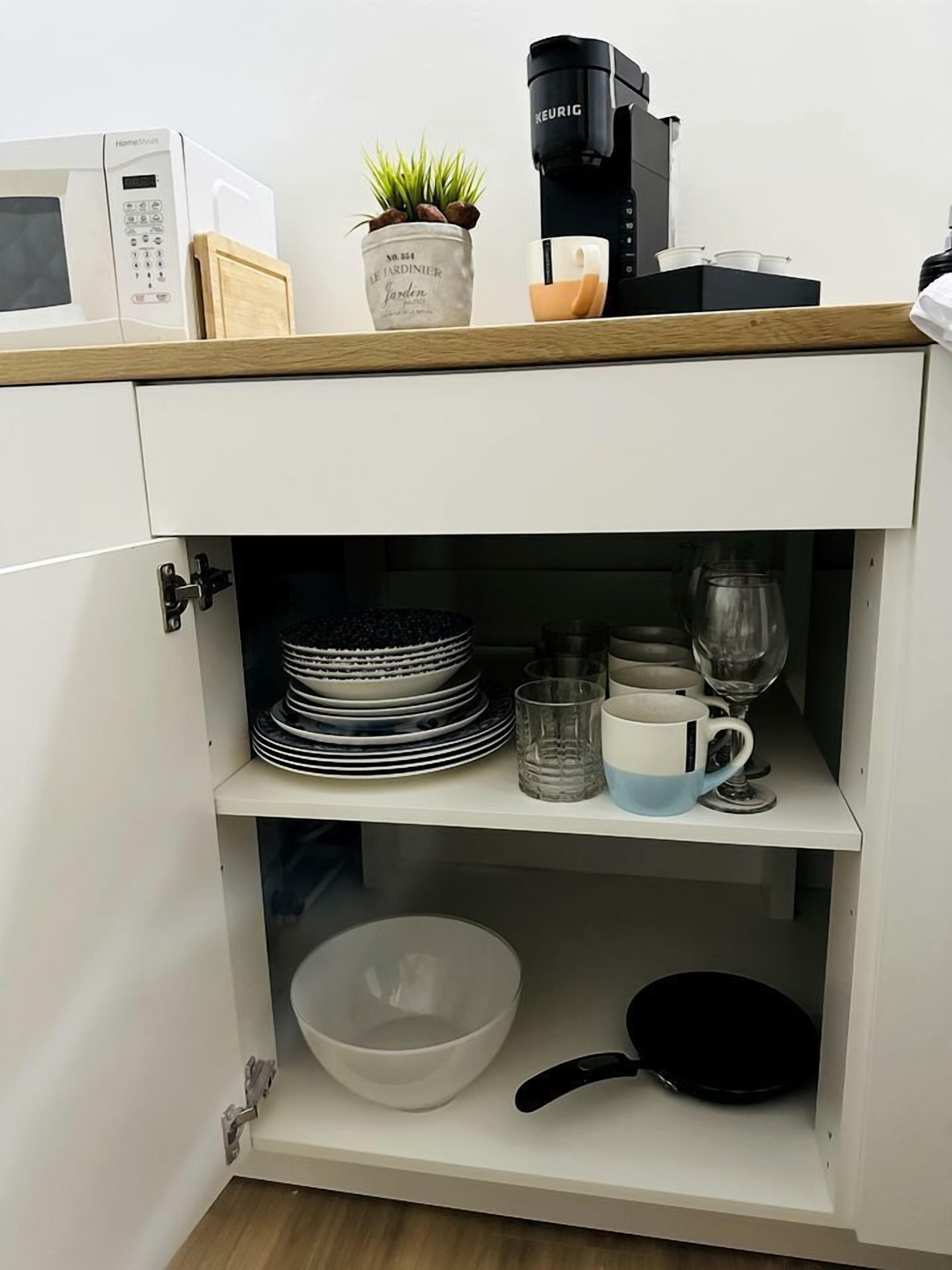 茶具/咖啡用具、冰箱、炉灶、厨具/餐具