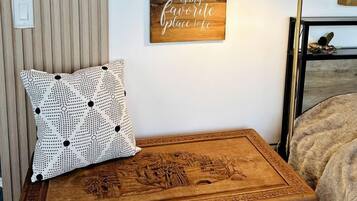 1 habitación, wifi y ropa de cama