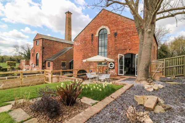 The Pump House Art Studio