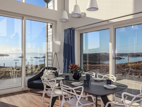 8B Carrigreich, Tarbert Isle Of Harris