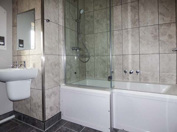 Shower - Glenhaven Cottage in Sweffling (Saxmundham)