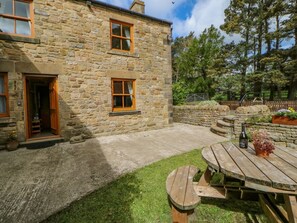 Outdoor dining - Moorgair Cottage, Hexham (Hexham)