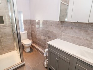 Shower - Lightkeeper House, Amble (Amble)