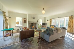 Fireplace - Coach House, Llanwrtyd Wells (United Kingdom)