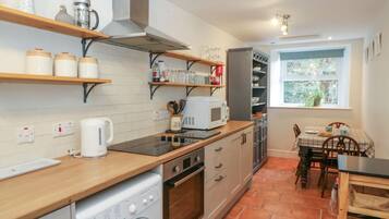 Dishwasher, high chair