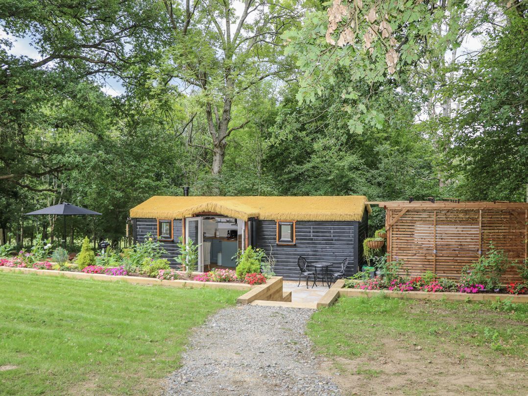 Charltons Hollow Cabin