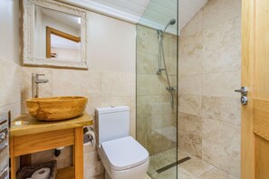 Shower - The New Chapel, Hornsea (Hull)