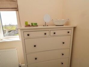 Interior - Cushat House, Embleton (Alnwick)