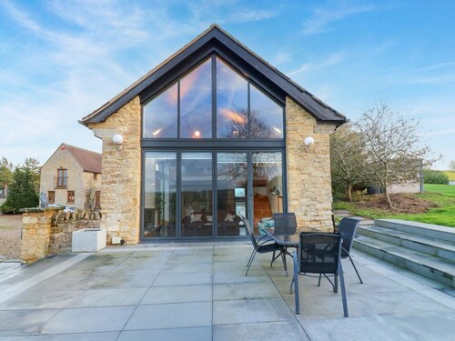 The Lodge @ Lodge Farm, Harrold
