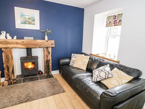 Fireplace - Bodfan Peniel, Llanerchymedd (Llannerch-y-Medd)