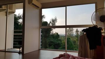 Room, 1 Bedroom, Accessible, Patio | Interior