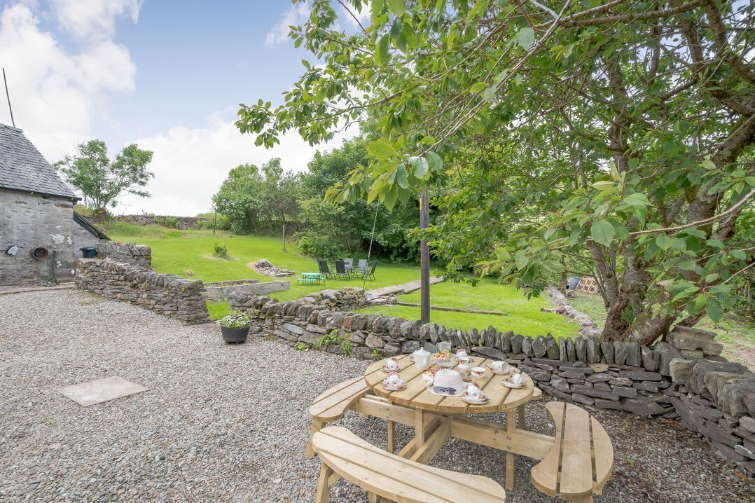 屋外ダイニングエリア