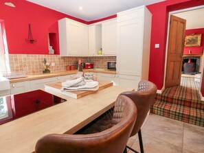 Dishwasher, high chair
