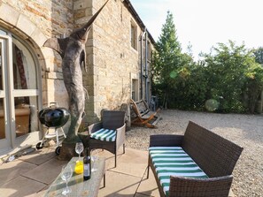 Terrace/patio - 2 The Coach House, Romaldkirk (Barnard Castle)