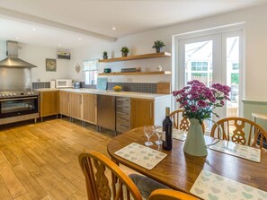 Dining - Estuary View, Warkworth (Morpeth)