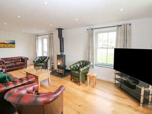 Living area - Dove Meadows House, Hartington (Buxton)