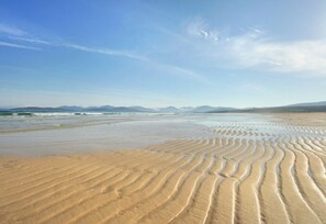 Una playa cerca