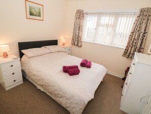 Room - Charming Penelope in Benllech (Benllech)