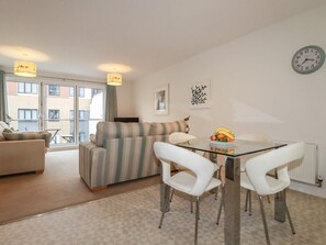 Dining - 13 Clock Tower Court, Charlestown (St. Austell)
