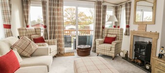 27 Lake View - A Tranquil Retreat