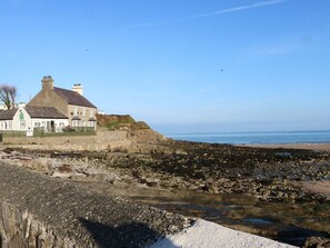 Miscellaneous - Beach View, Benllech (Benllech)